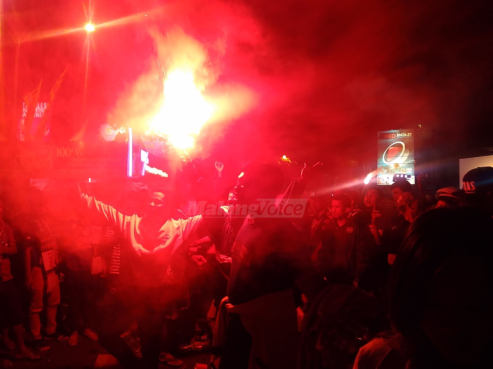 Flare - HD Wallpaper 