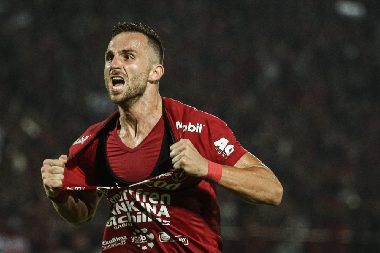 Ilija Spasojevic Bali United - HD Wallpaper 