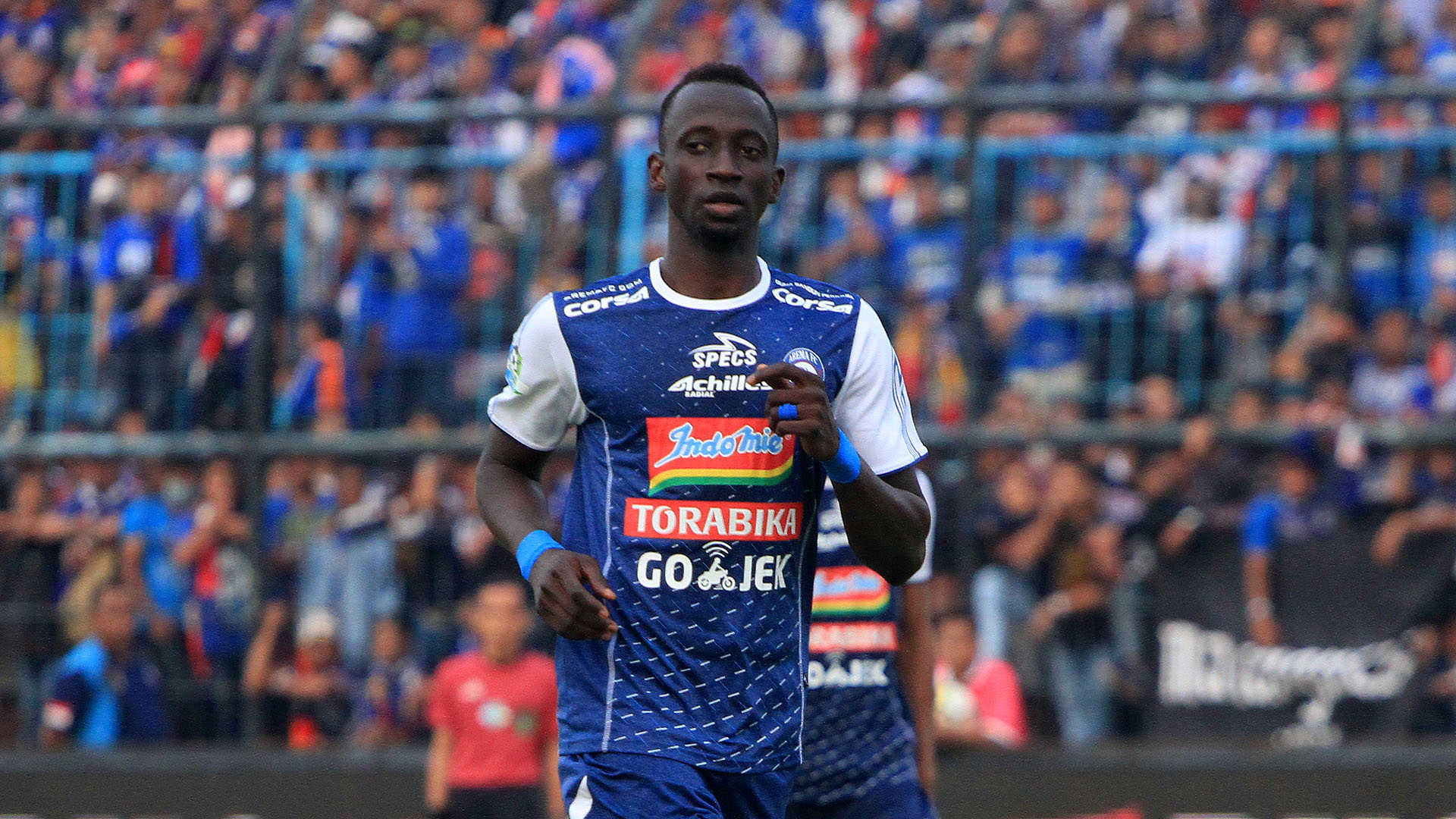 Hd Makan Konate Di Arema - HD Wallpaper 