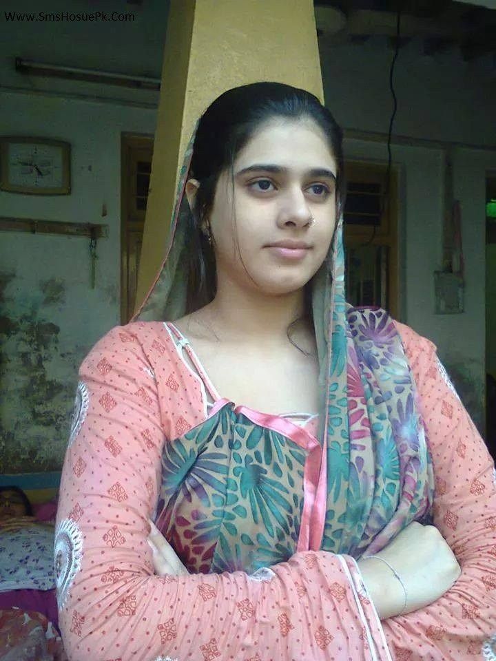 Kashmiri Girl Hot