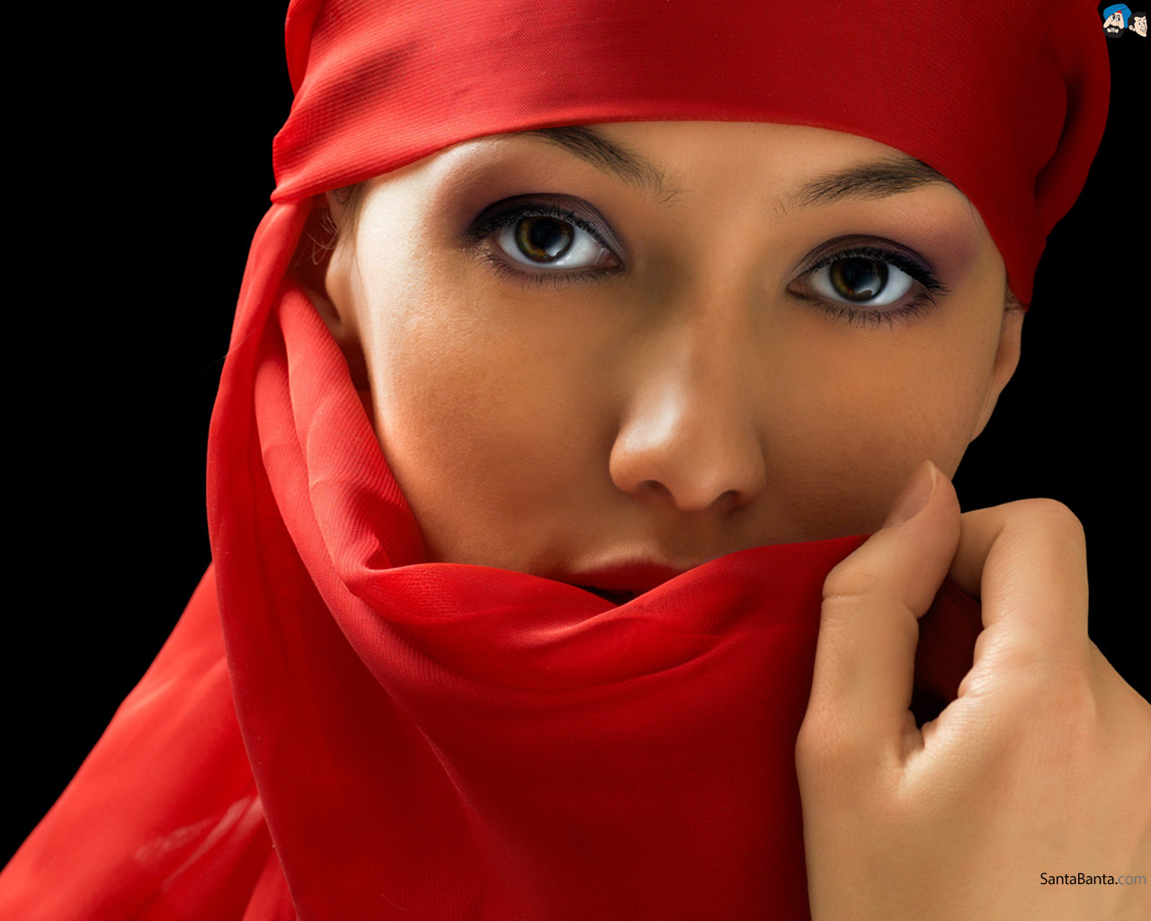 Arab Women In Hijab - Citadel Military College T Shirt - HD Wallpaper 