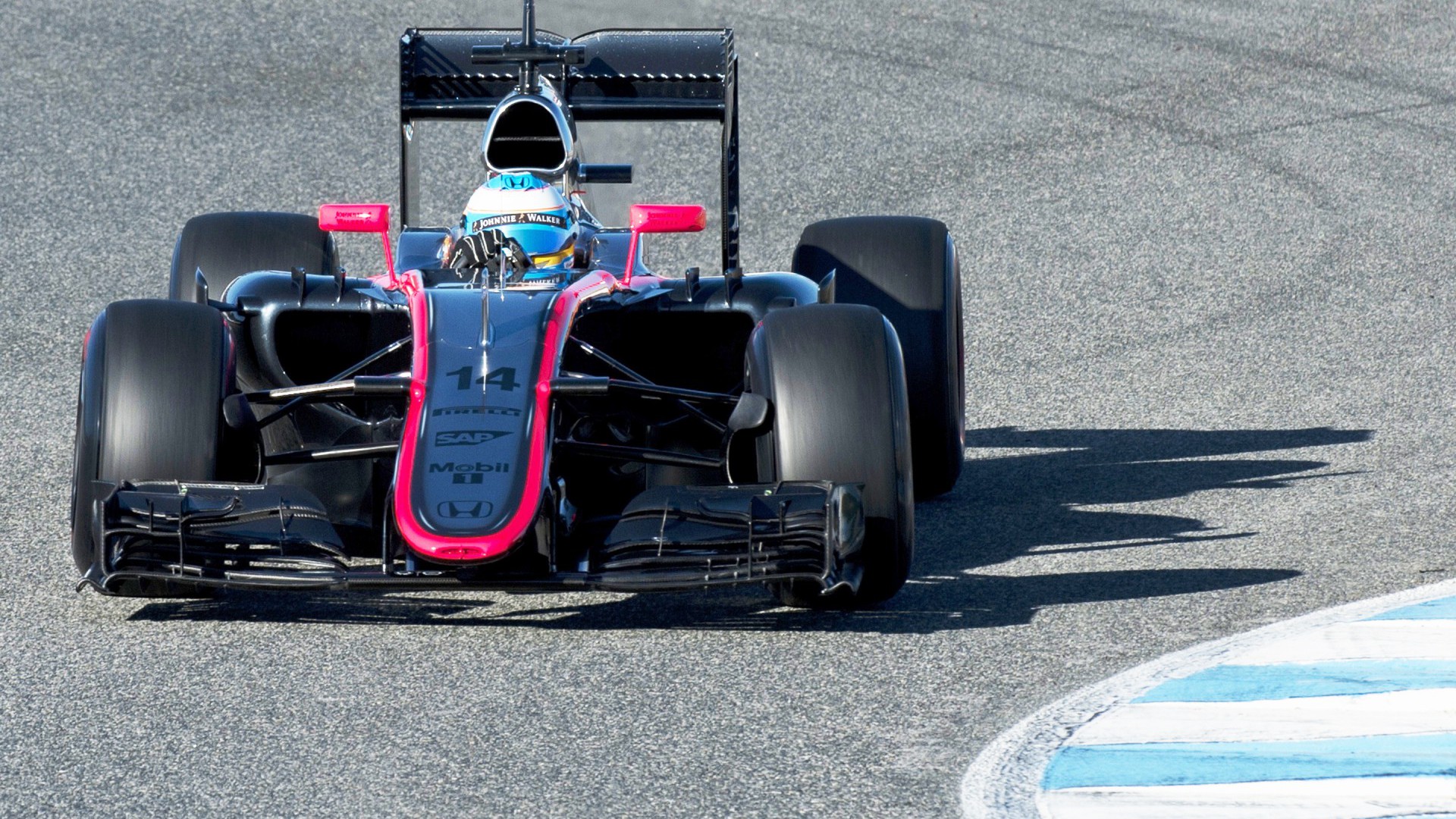 Fernando Alonso 2015 Mclaren Honda Mp4-30 F1 On Track - Fernando Alonso Mclaren Honda Hd - HD Wallpaper 