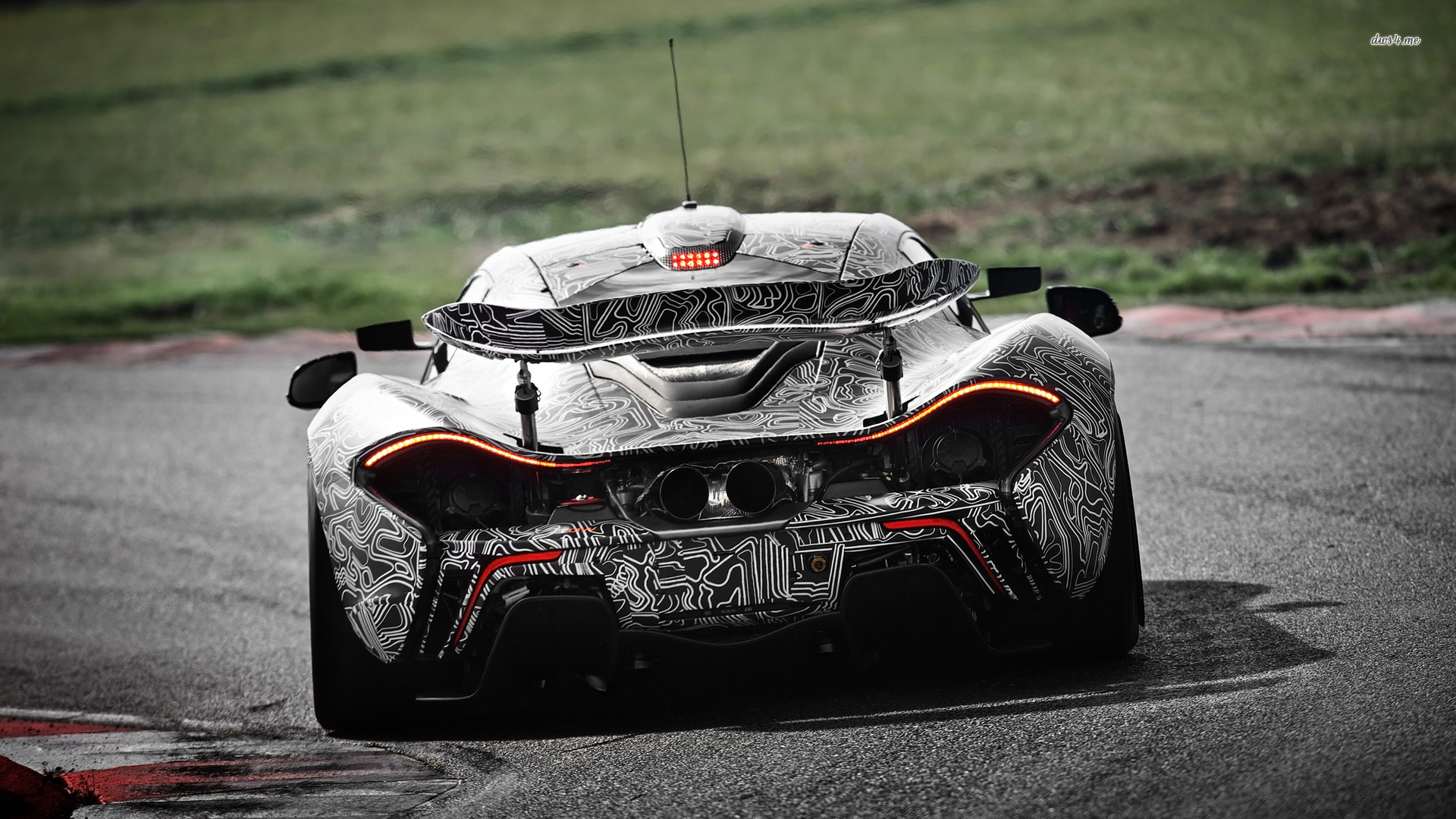 Mclaren P1 Gtr Prototype - HD Wallpaper 