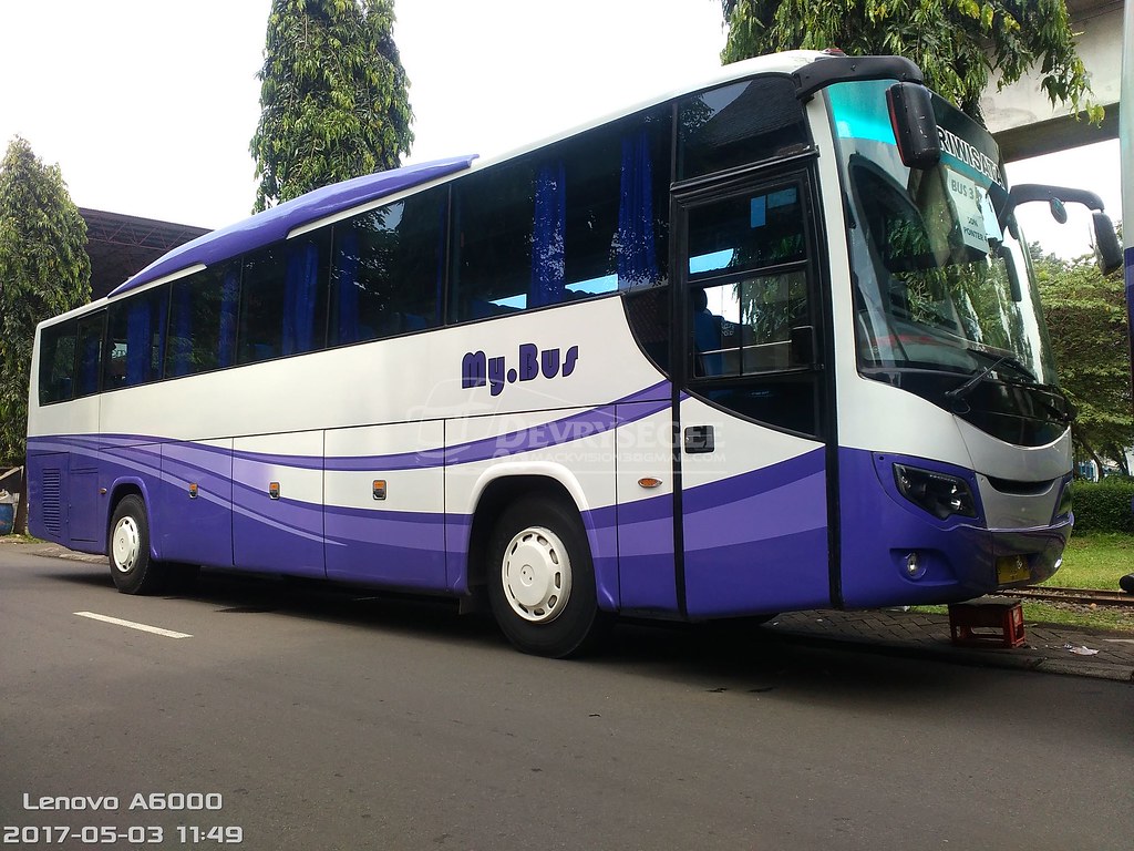 Tour Bus Service - HD Wallpaper 