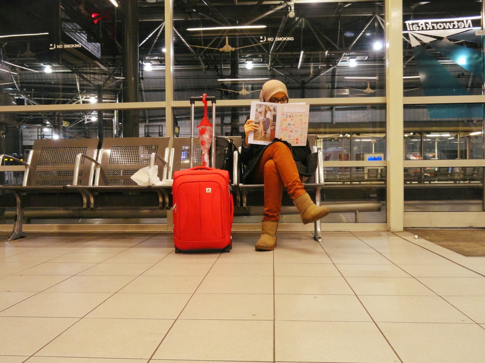 Wallpaper Berhijab - HD Wallpaper 