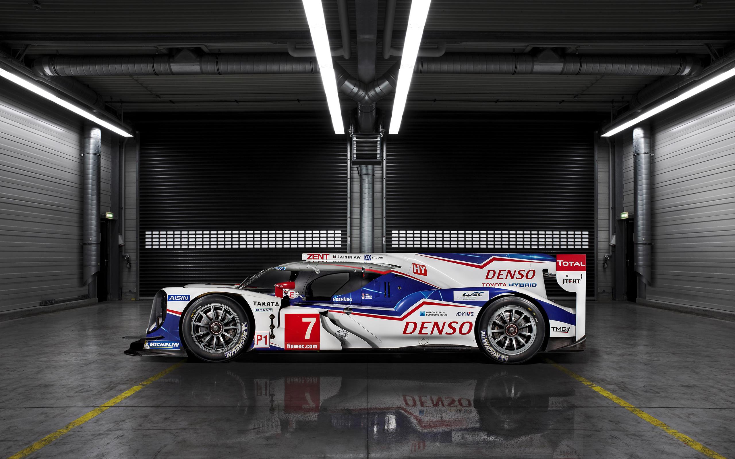2014 Toyota Ts040 Hybrid Mobil Balap - HD Wallpaper 