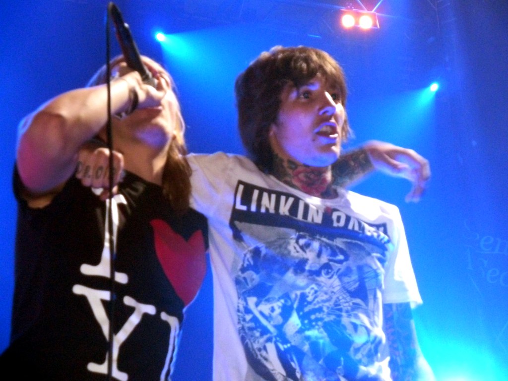 Sam Carter Oli Sykes - HD Wallpaper 