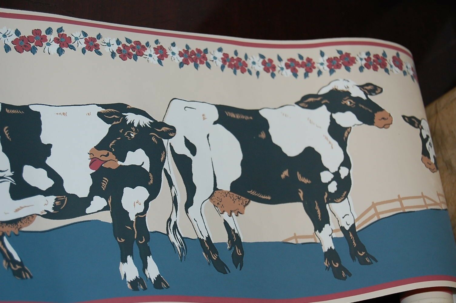 Dairy Cow - HD Wallpaper 