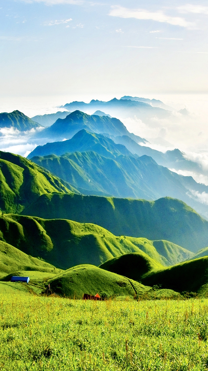 Green Mountains With Clouds - 675x1200 Wallpaper 