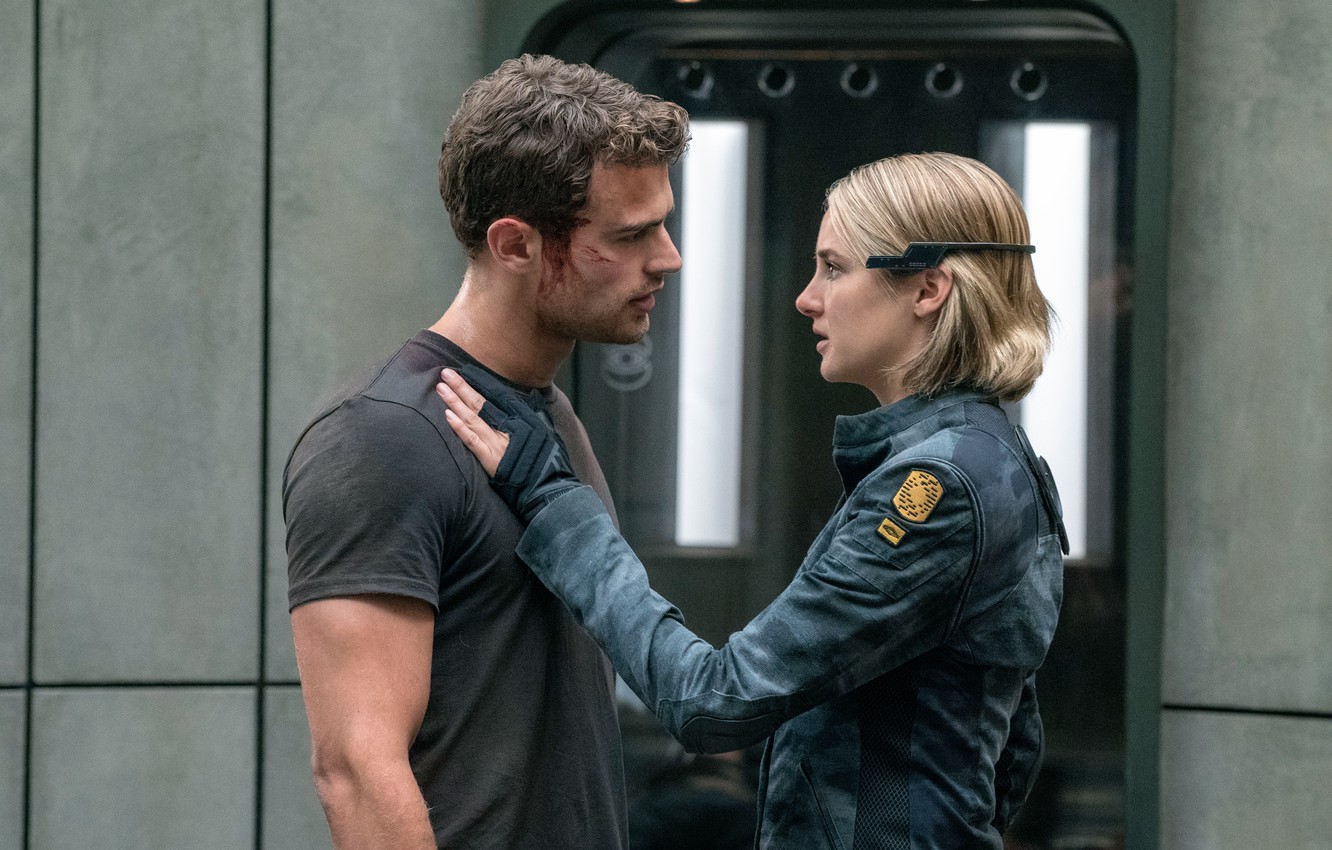 Photo Wallpaper Theo James, Shailene Woodley, Divergent, - Divergent Series Allegiant - HD Wallpaper 
