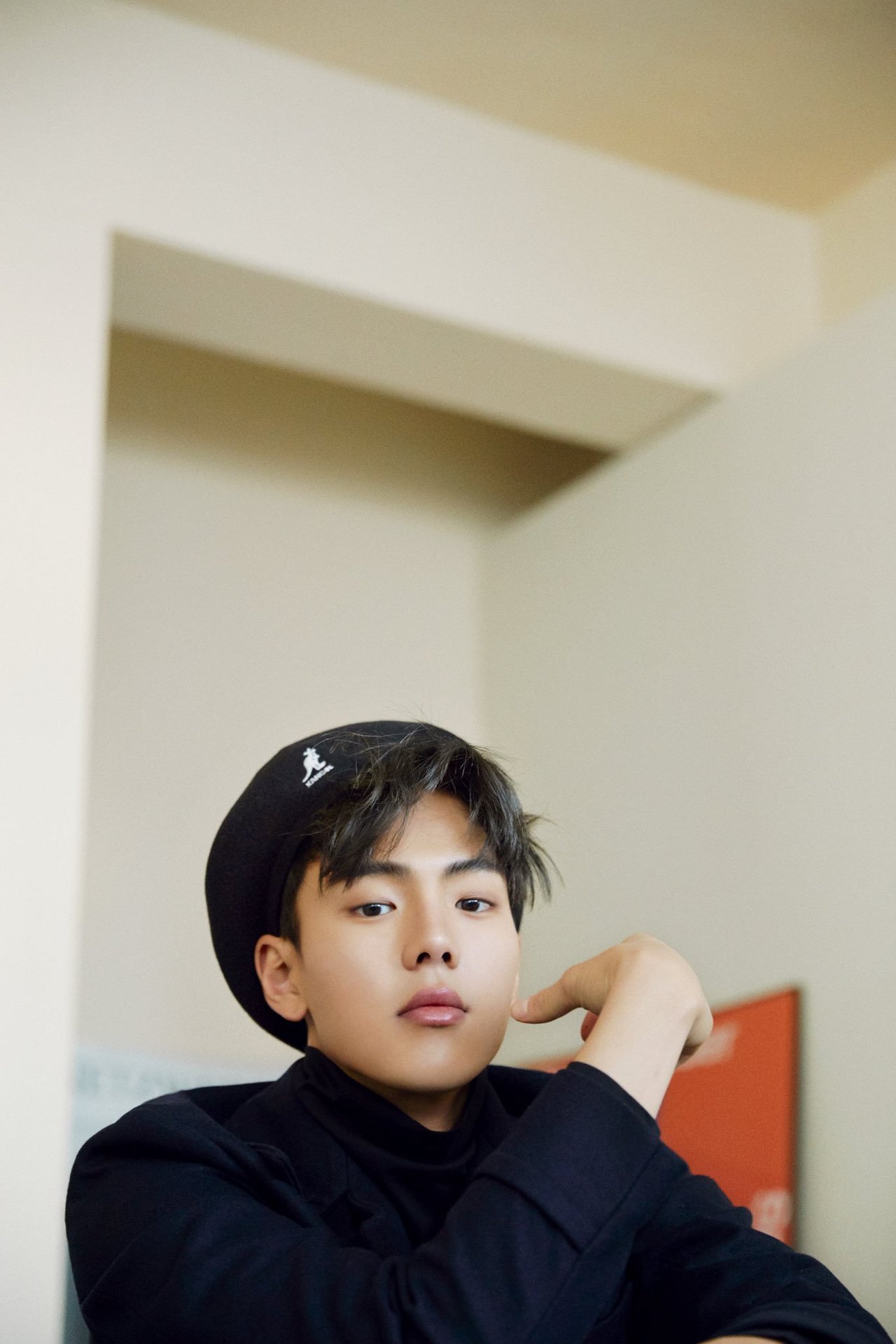 Shownu Photoshoot - HD Wallpaper 