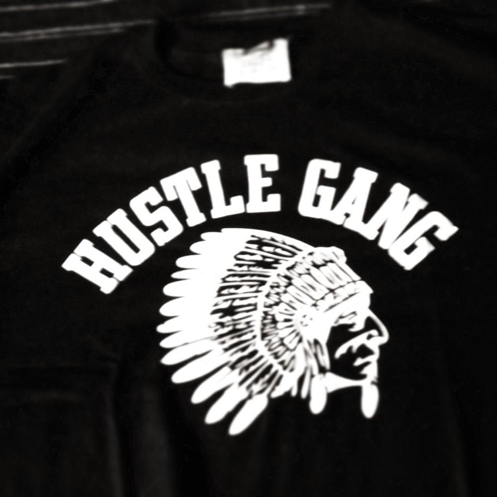 Ti Hustle Gang Wallpaper - Hustle Gang Sweatshirt Black - 1000x1000  Wallpaper 