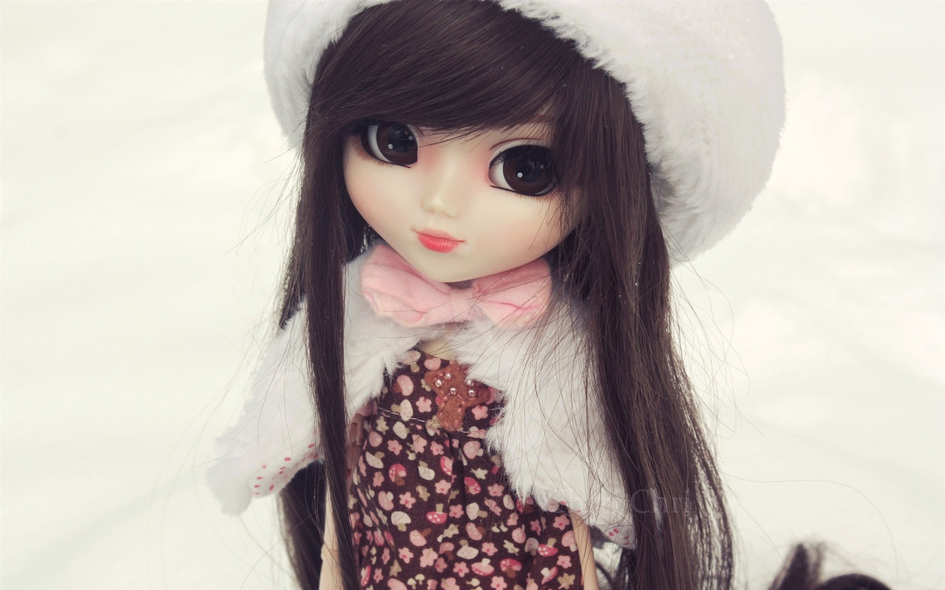 Wallpaper Doll Girl, Toy, Hat, Winter - Doll - HD Wallpaper 