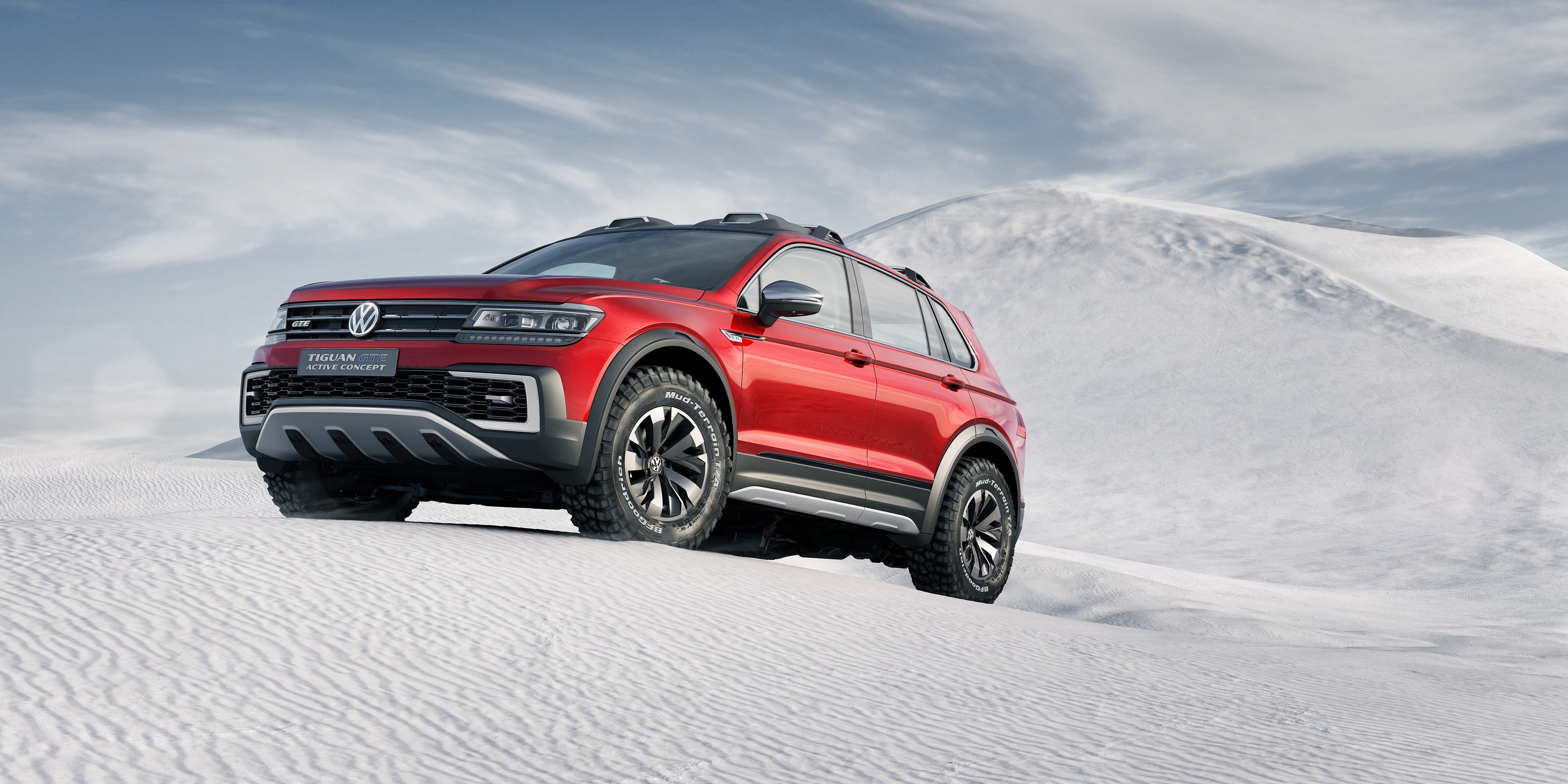 Volkswagen Tiguan 2 Desktop Wallpaper - Vw Crossover All Wheel Drive - HD Wallpaper 