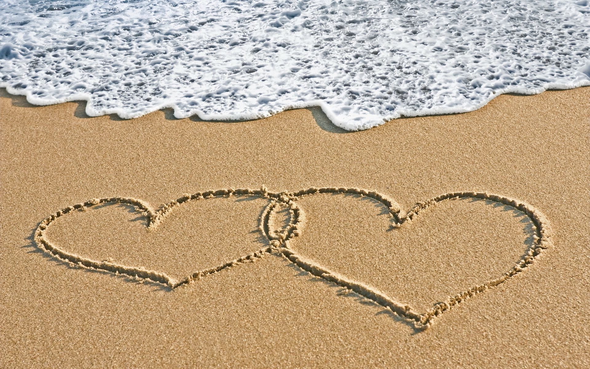 Hearts Beach Sand Seashore Ocean Desktop Sea Texture - Heart On Sand Beach - HD Wallpaper 
