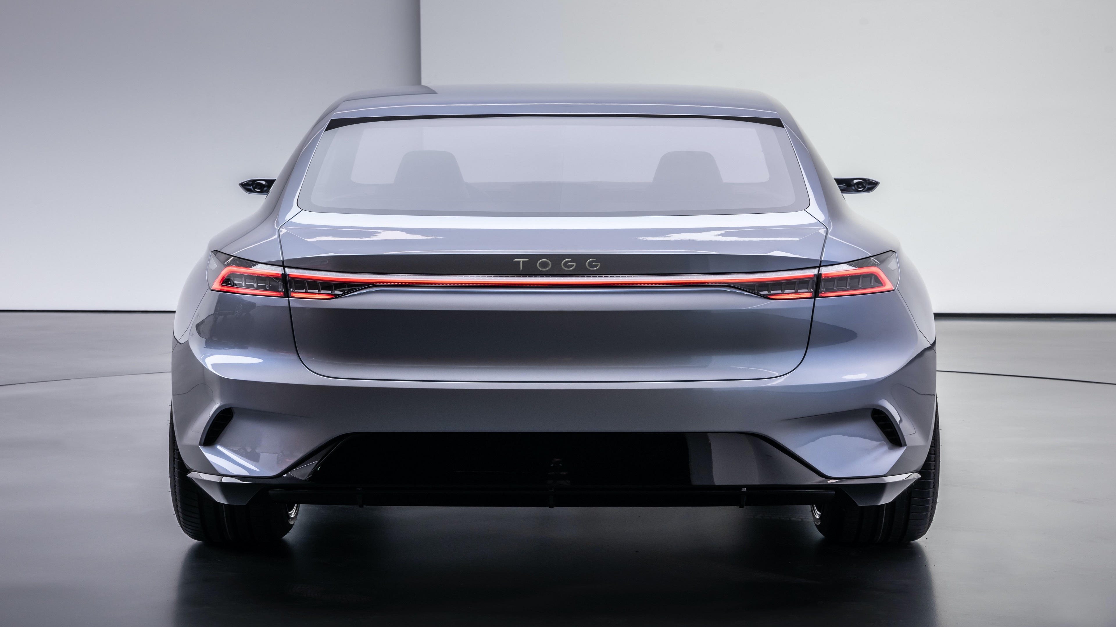 Electric Car Of Turkey 2022 Grey Sedan Rear - HD Wallpaper 