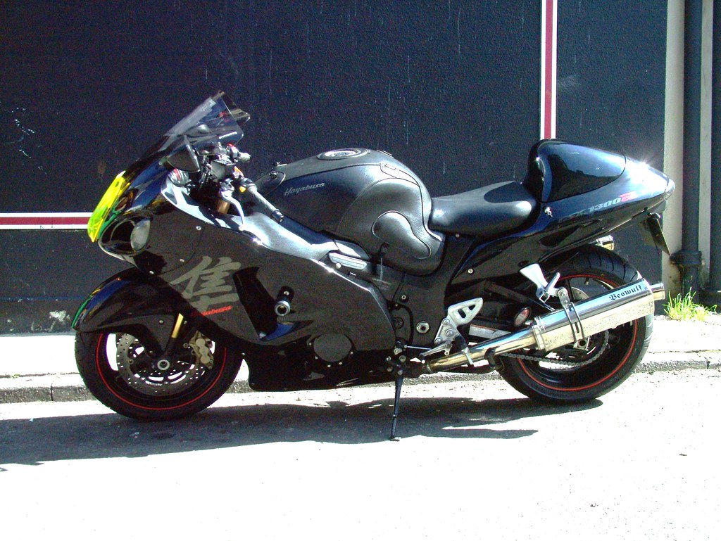 Suzuki Hayabusa Wallpapers - Motorcycle - HD Wallpaper 