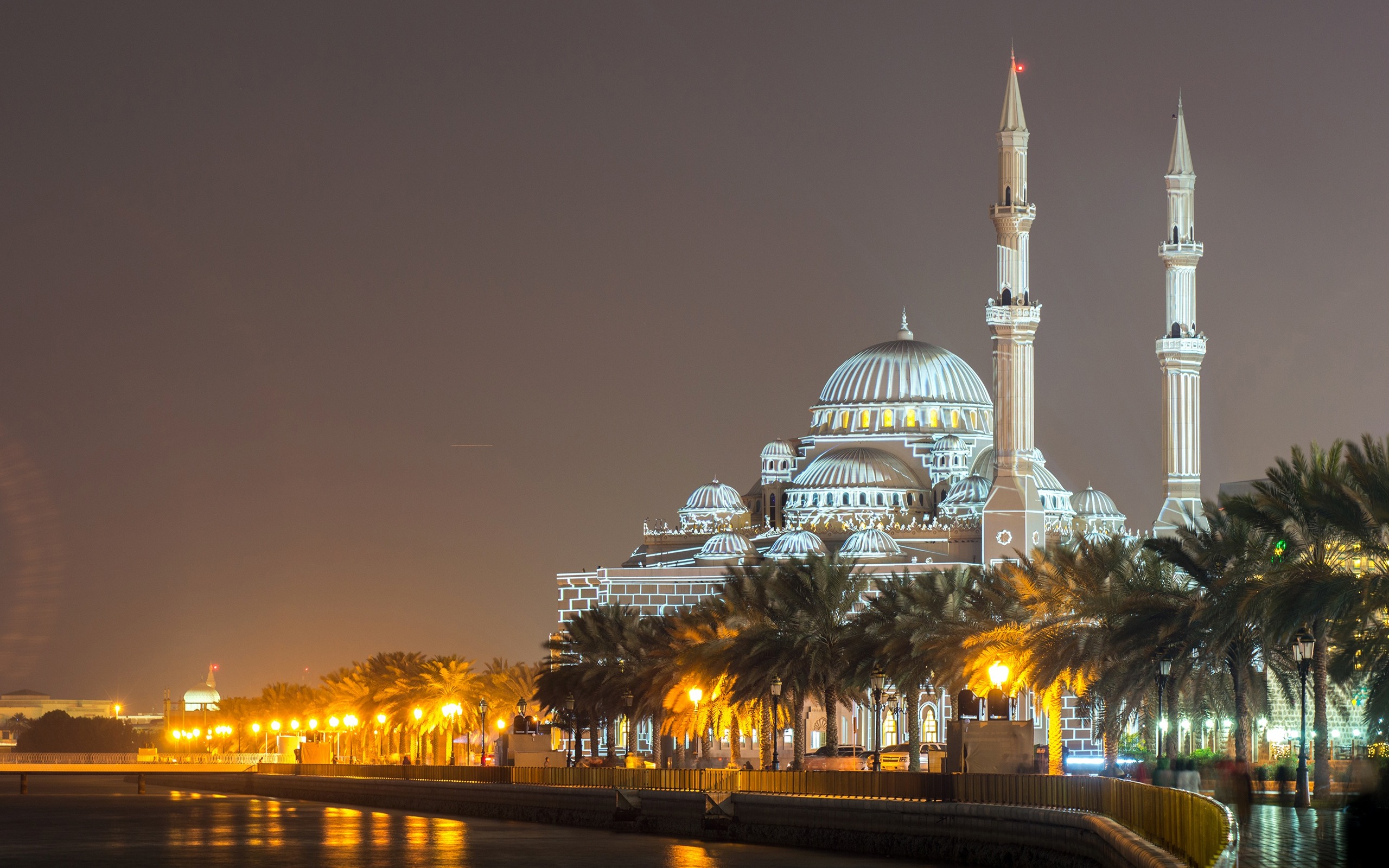 Al Noor Mosque, Sharjah, United Arab Emirates, Night, - Al Noor Mosque Lighting - HD Wallpaper 