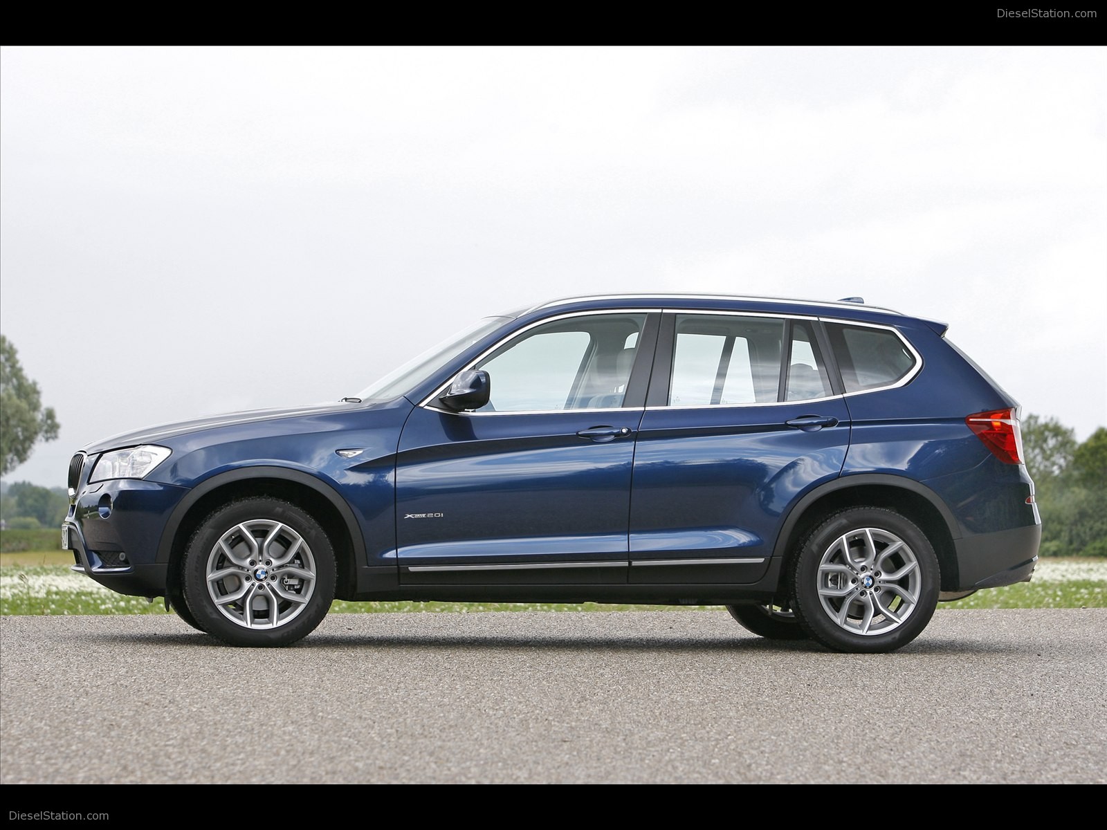 Bmw X3 - Tiefseeblau Bmw F25 - HD Wallpaper 