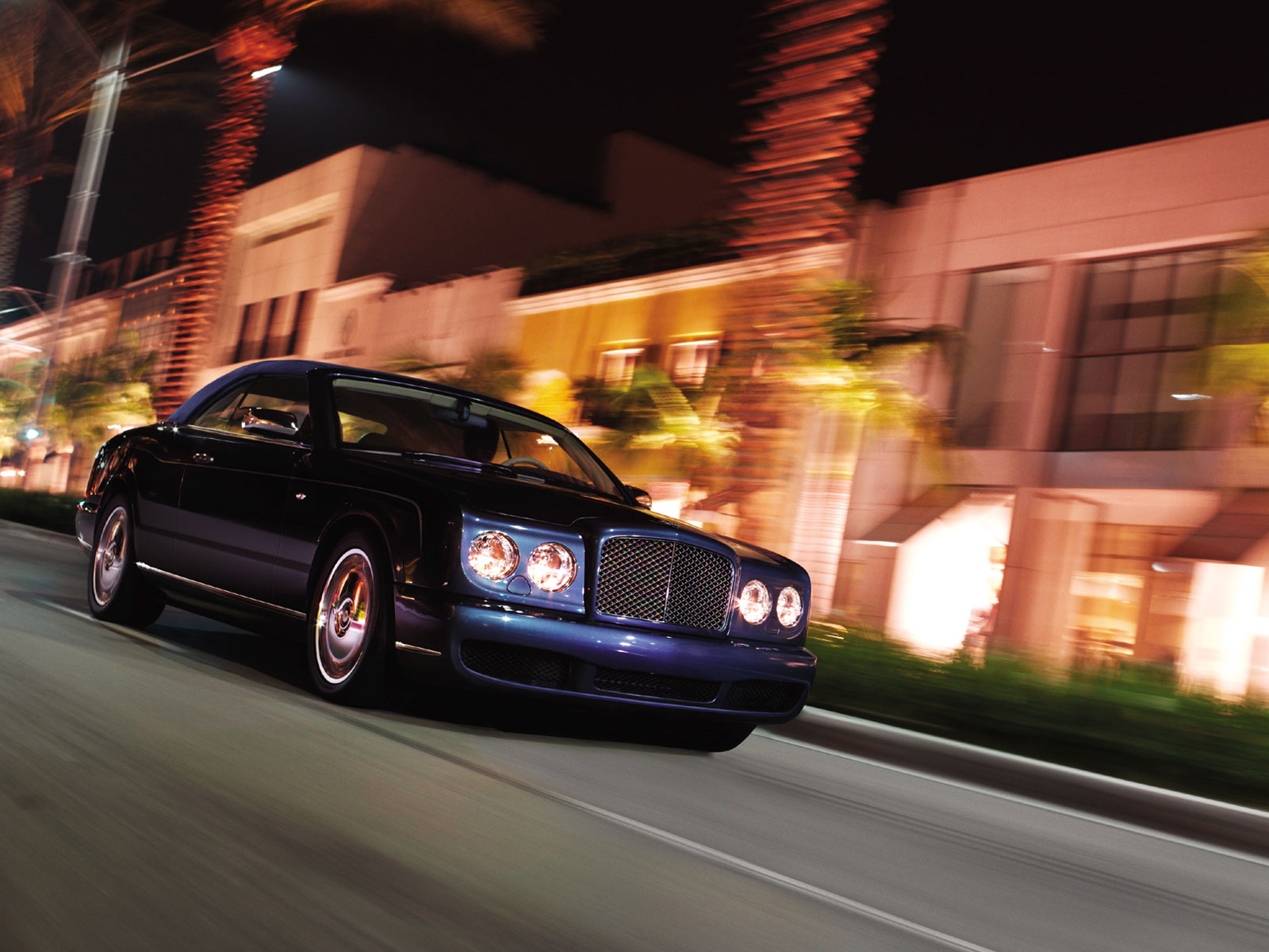 Bentley Azure - HD Wallpaper 