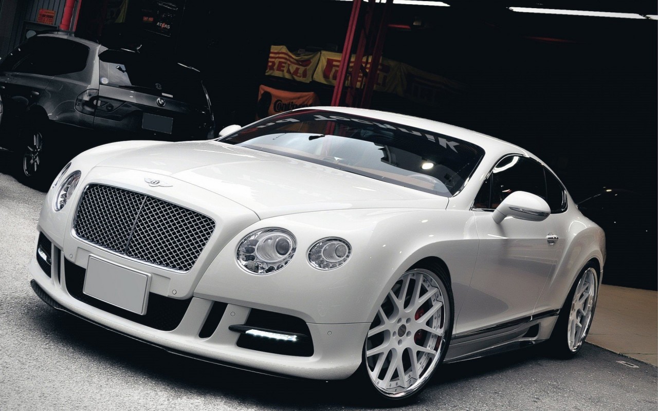 Bentley Continental Gt V8, Car, Cars Wallpapers - White On White Bentley - HD Wallpaper 