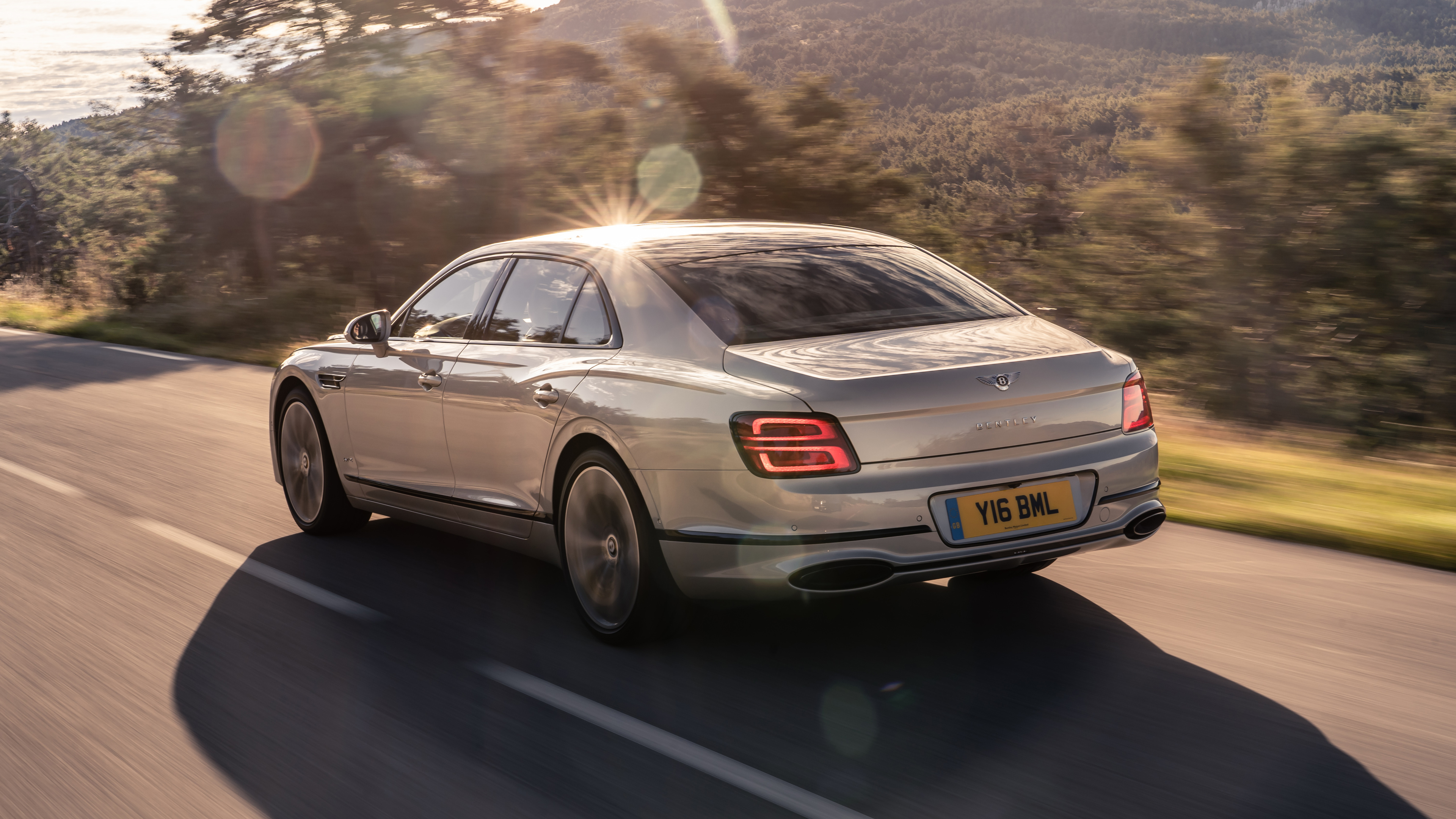 Bentley Flying Spur Blackline 2020 - 2020 Bentley Continental Flying Spur - HD Wallpaper 