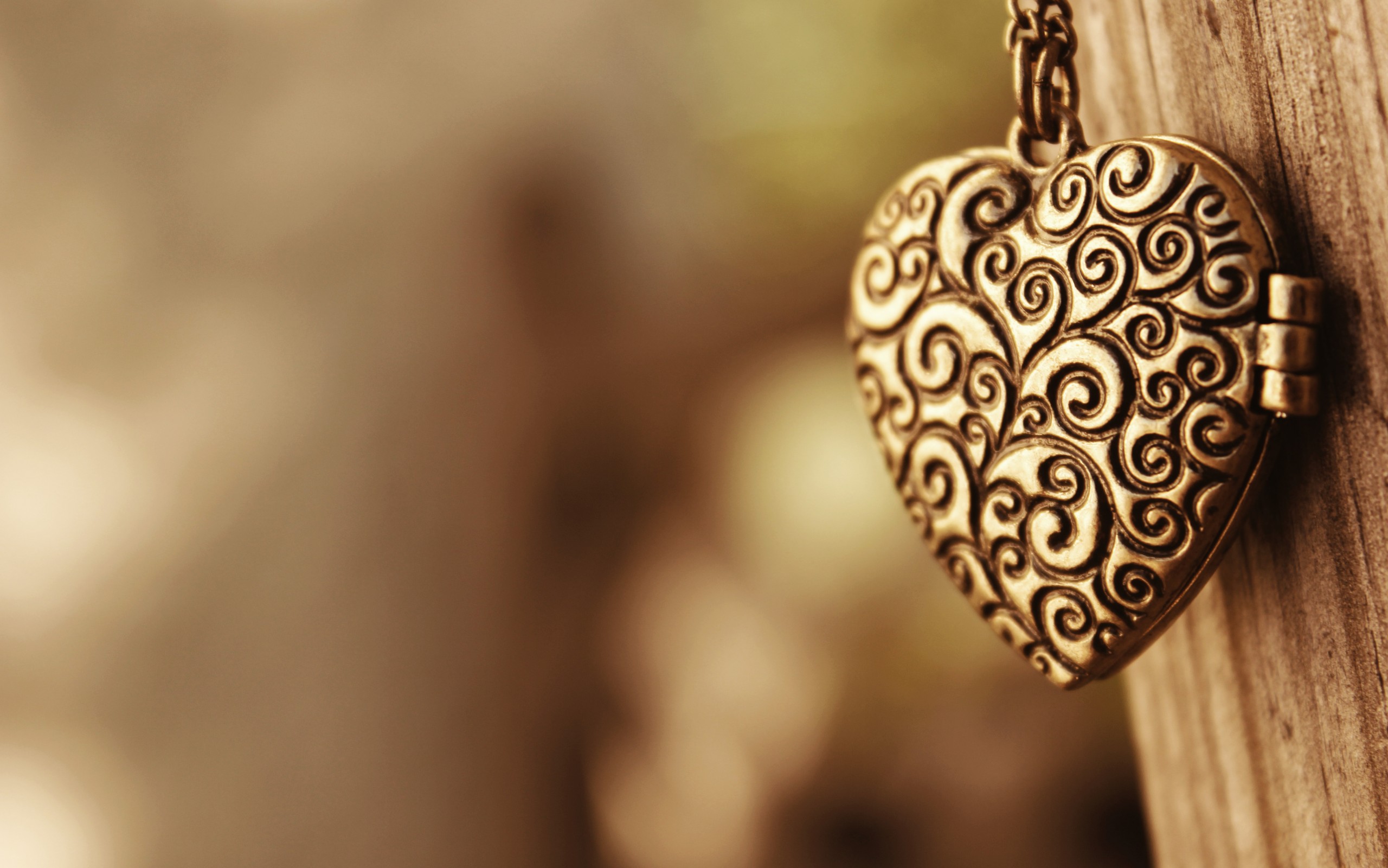 Necklace Wallpaper - HD Wallpaper 