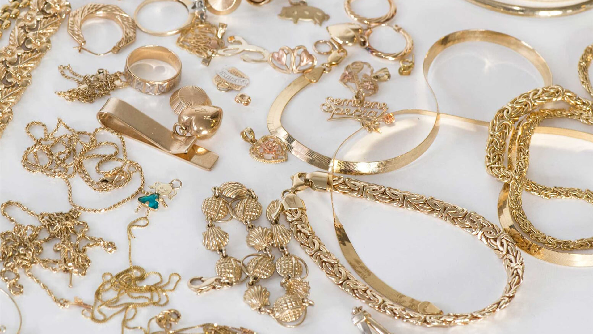 Chain - HD Wallpaper 