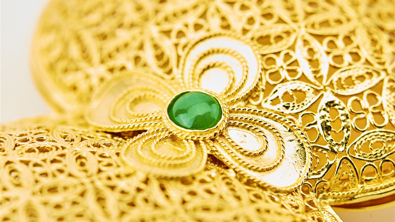 Gold Jewelry Green Agate Photography Closeup2018 - Photography - HD Wallpaper 