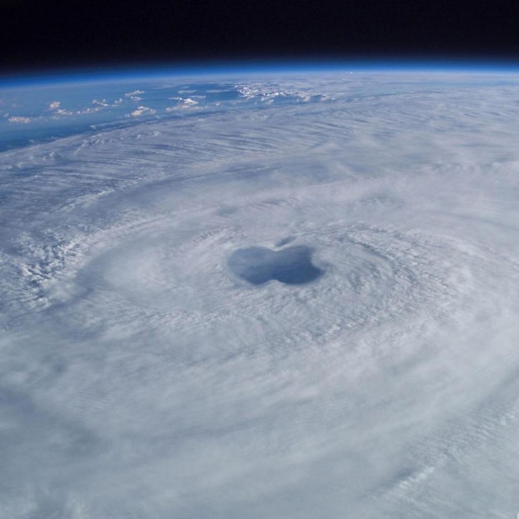 Hurricane Satellite - HD Wallpaper 