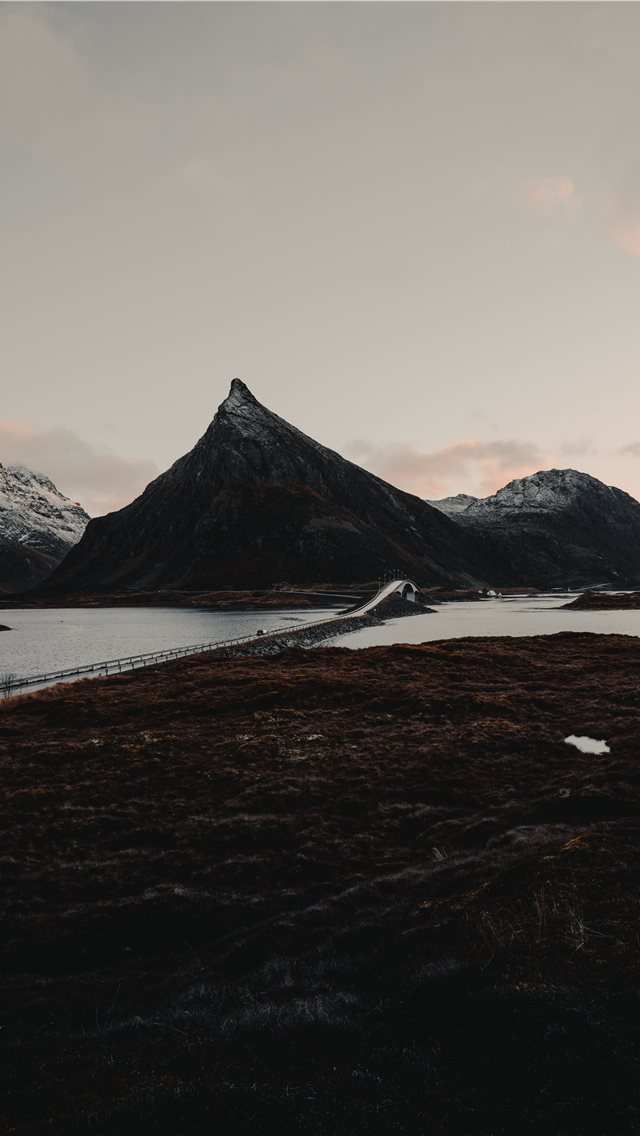 Mountains Beside Bridge Iphone Wallpaper - Norway Wallpaper 5 4 - HD Wallpaper 