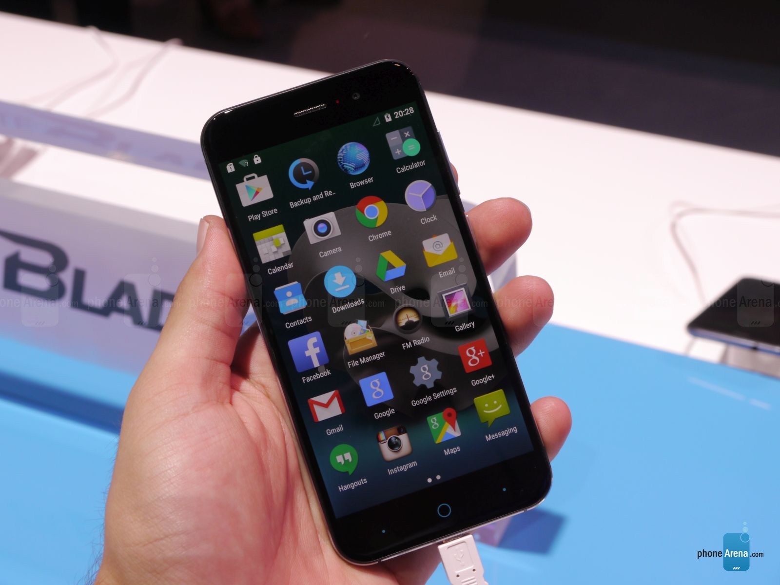 Zte Blade V6 Hands On Zte Blade V 6 1600x1200 Wallpaper Teahub Io
