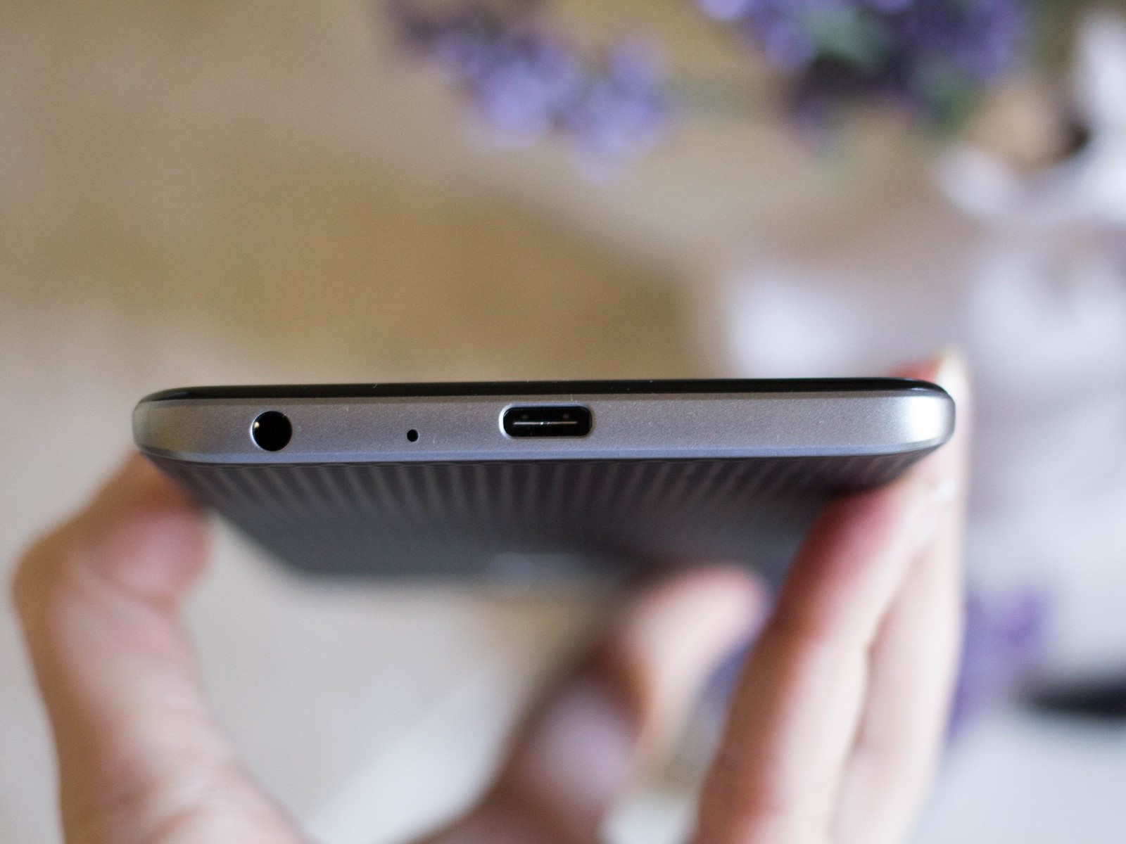 Zte Blade Z Max Charger 1600x1200 Wallpaper teahub.io