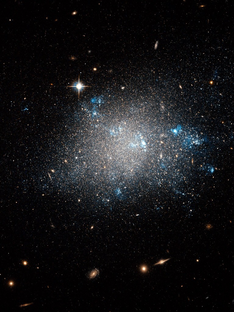 Galaxie Du Triangle - HD Wallpaper 