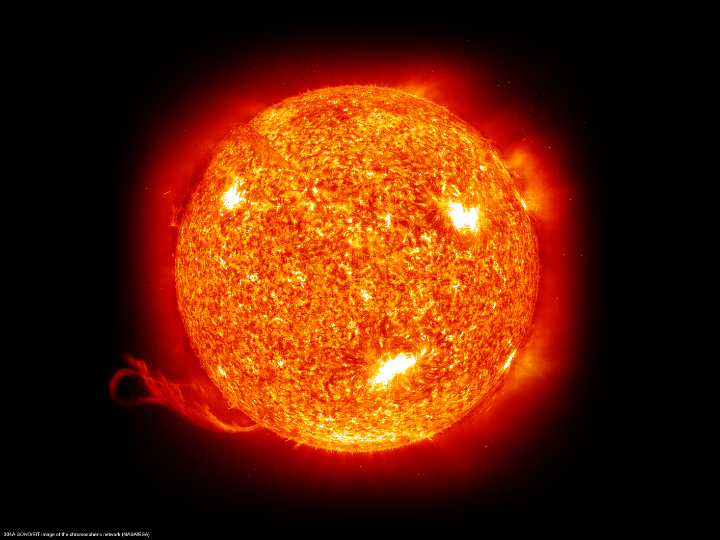 304a Soho/eit Image Of The Solar Disk - Sun Forms - HD Wallpaper 