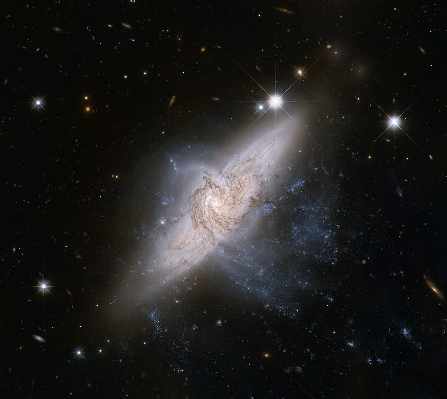 Galaxies, Overlapping Galaxies, Ngc 3314, Hubble View, - Ngc 3314 - HD Wallpaper 