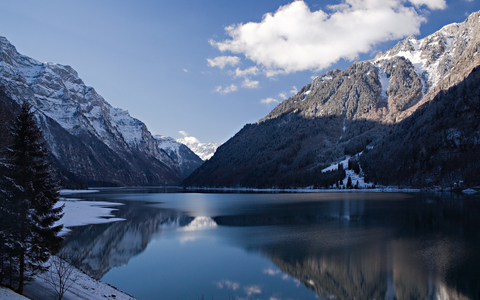 Wallpaper Winter, Cold, Mountain, Shadow, Lake, Landscape - Klöntalersee - HD Wallpaper 
