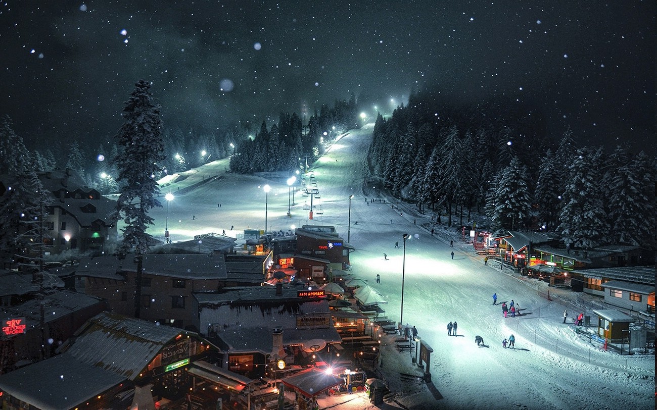 Snow Village Night - HD Wallpaper 