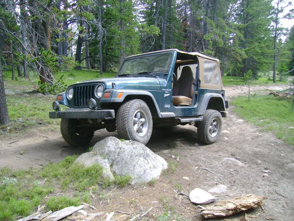 High Resolution Jeep Wrangler Hd Wallpaper Id - Jeep Wrangler - HD Wallpaper 
