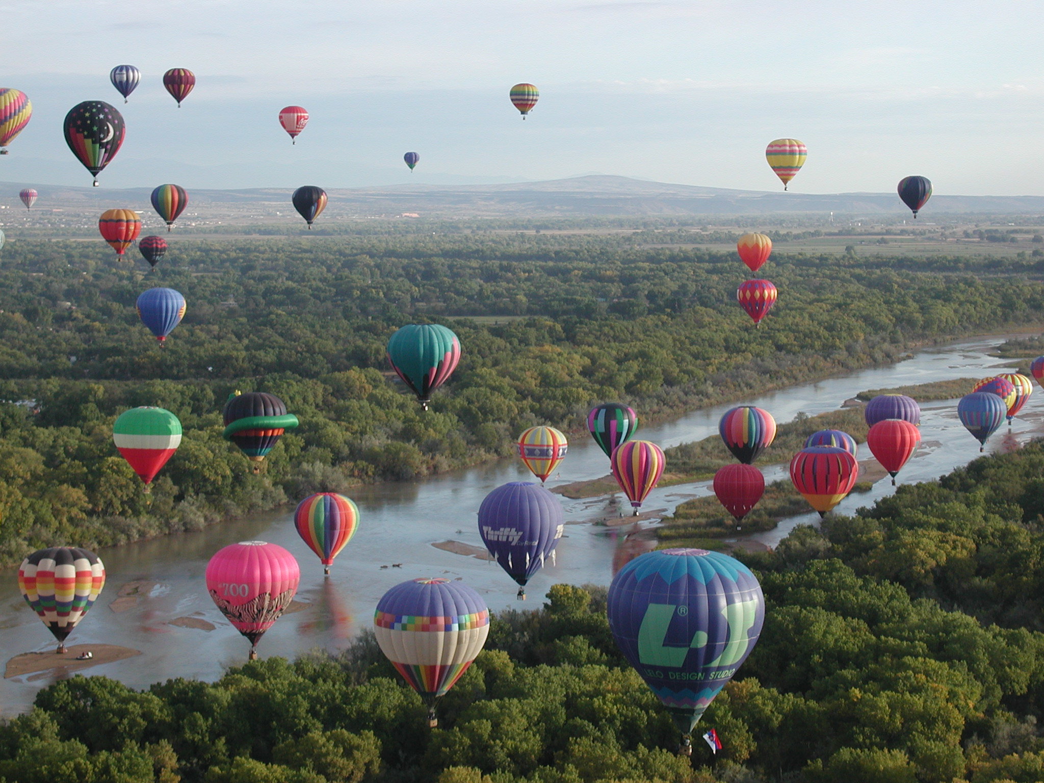 Free Download Hot Air Balloon Background Id - Rio Grande New Mexico - HD Wallpaper 
