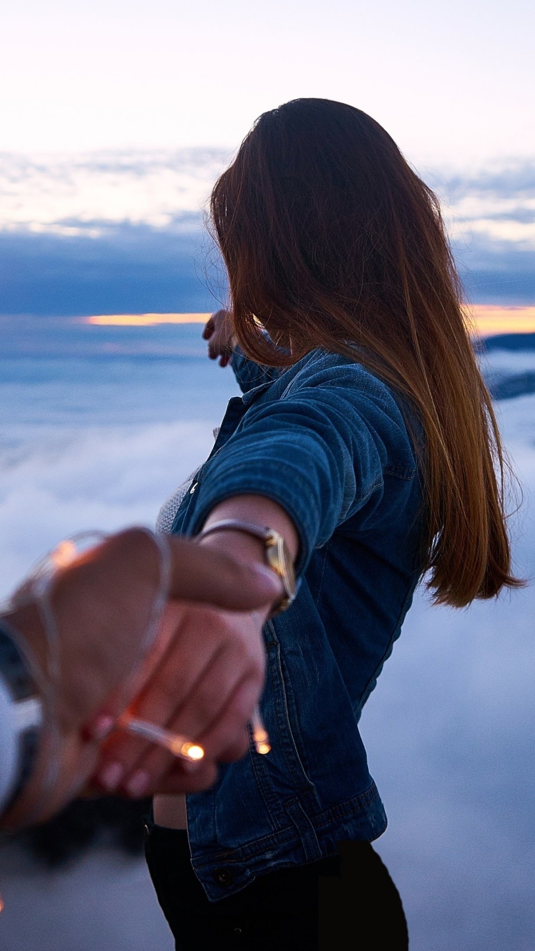 Couple, Travel, Hands, Romance - Iphone Couple Wallpaper Hd - 1080x1920 Wallpaper Couple, Travel, Hands, Romance - Iphone Couple Wallpaper Hd - 1080x1920 Wallpaper