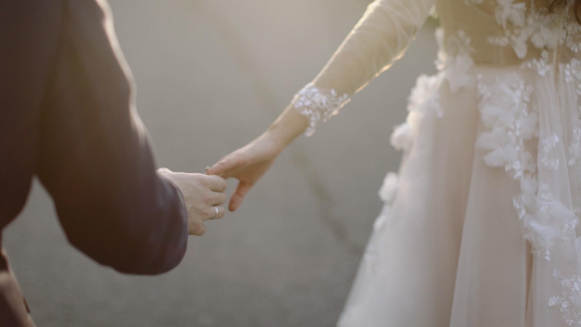 Wedding, Bride And Groom, Marriage, Romance, Holding - 婚禮 - HD Wallpaper 