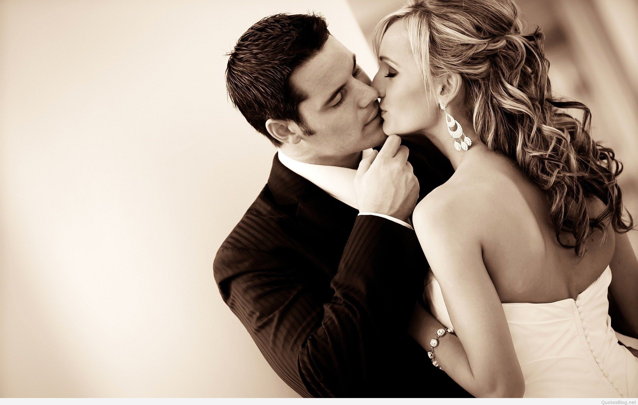 Cute Romantic Love Couple Photos Hd Images 
 Data Src - Bride And Groom Hd - HD Wallpaper 