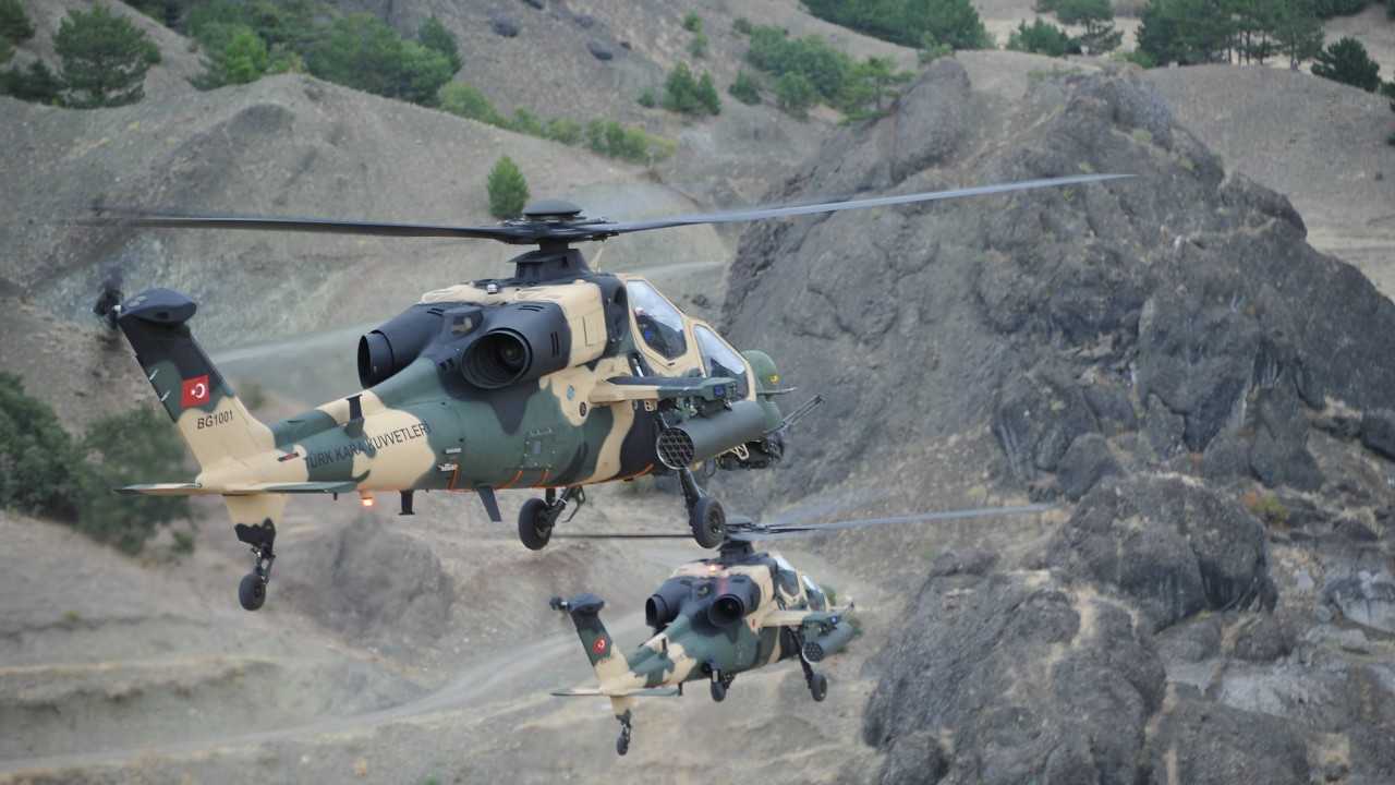 Turkish Helicopter 4k - HD Wallpaper 