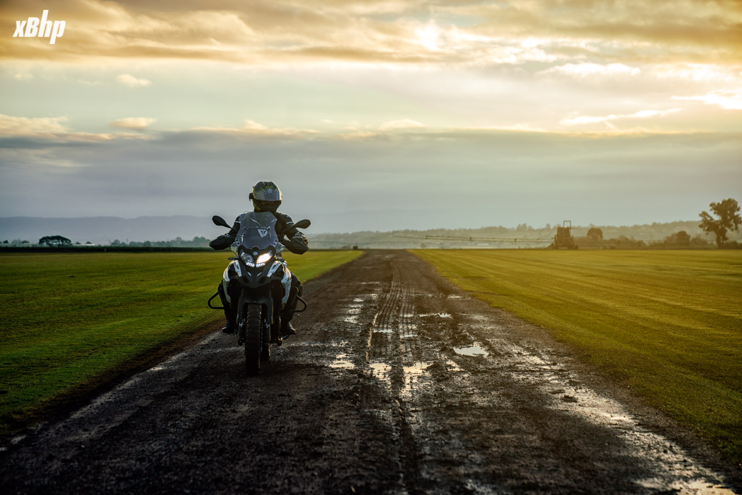 Motorcycle - HD Wallpaper 