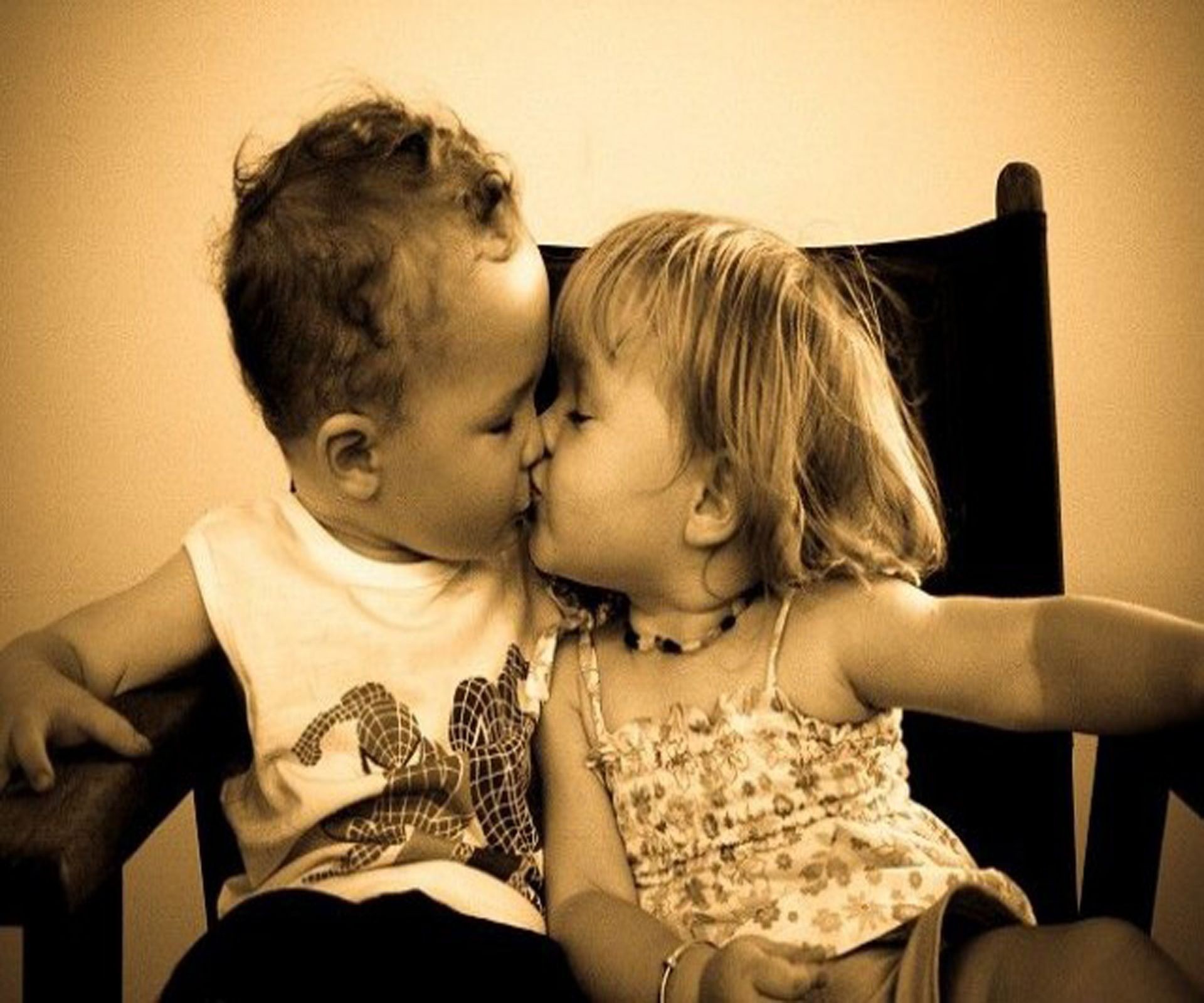 Wp2725176 When 3d Hd Kiss Wallpapers For Android Mobile - Baby Kissing -  1920x1600 Wallpaper 