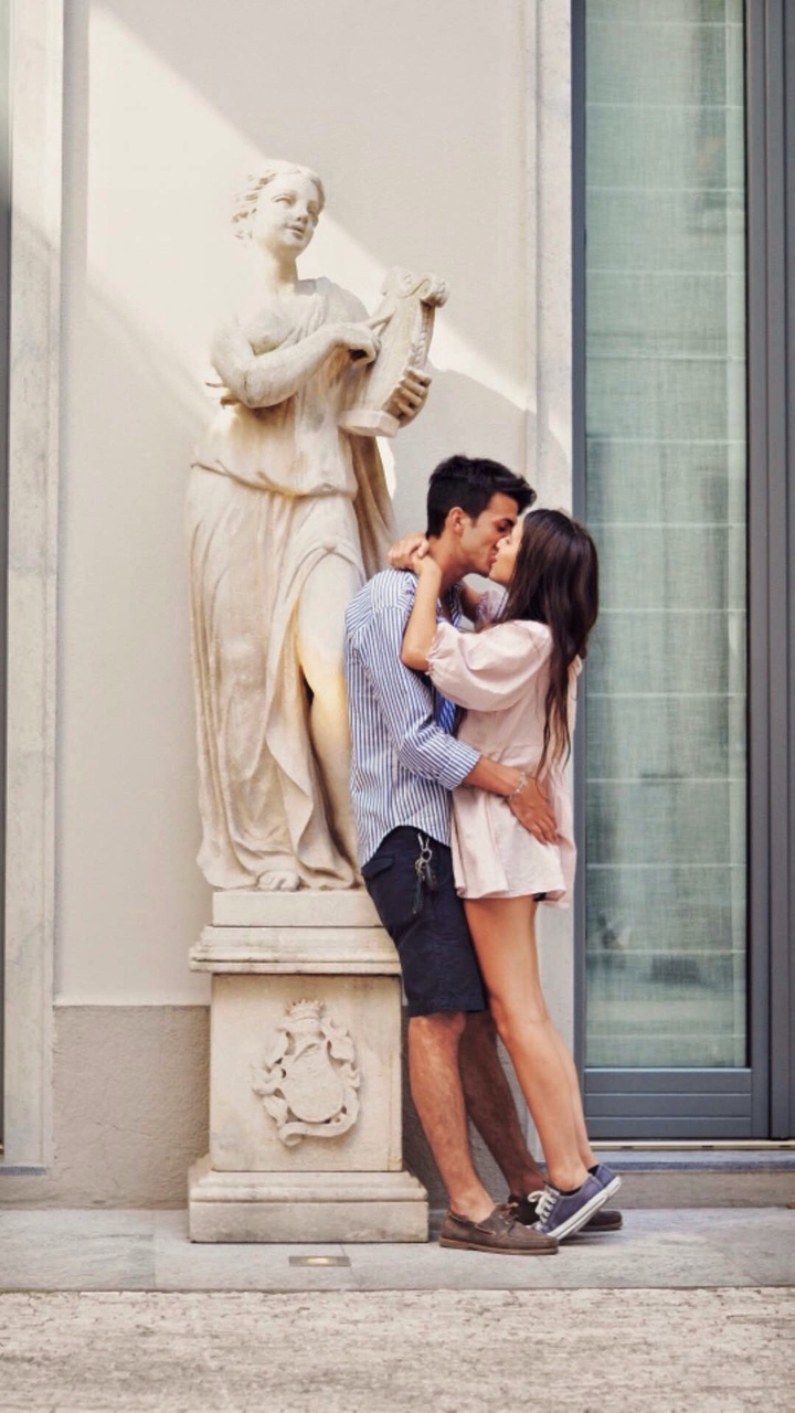 Couple, Kiss, Love - Viajar Con Tu Pareja - HD Wallpaper 