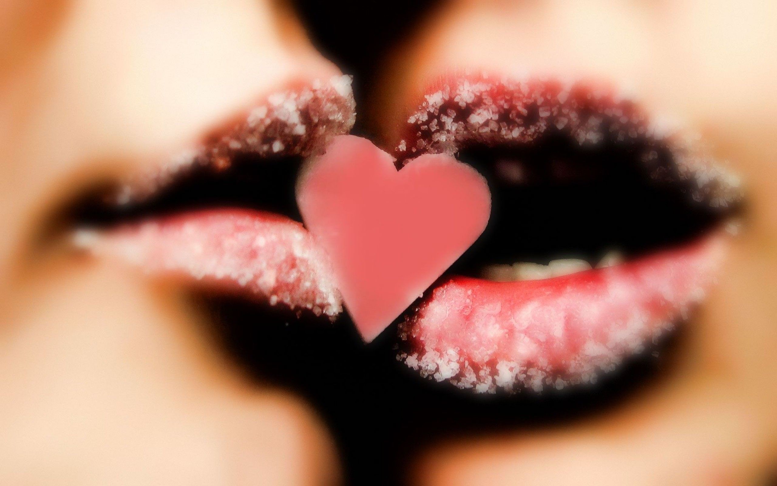 Sweet Lips Love Kiss Wallpaper Hd Download Of Cute - Love Kiss - HD Wallpaper 