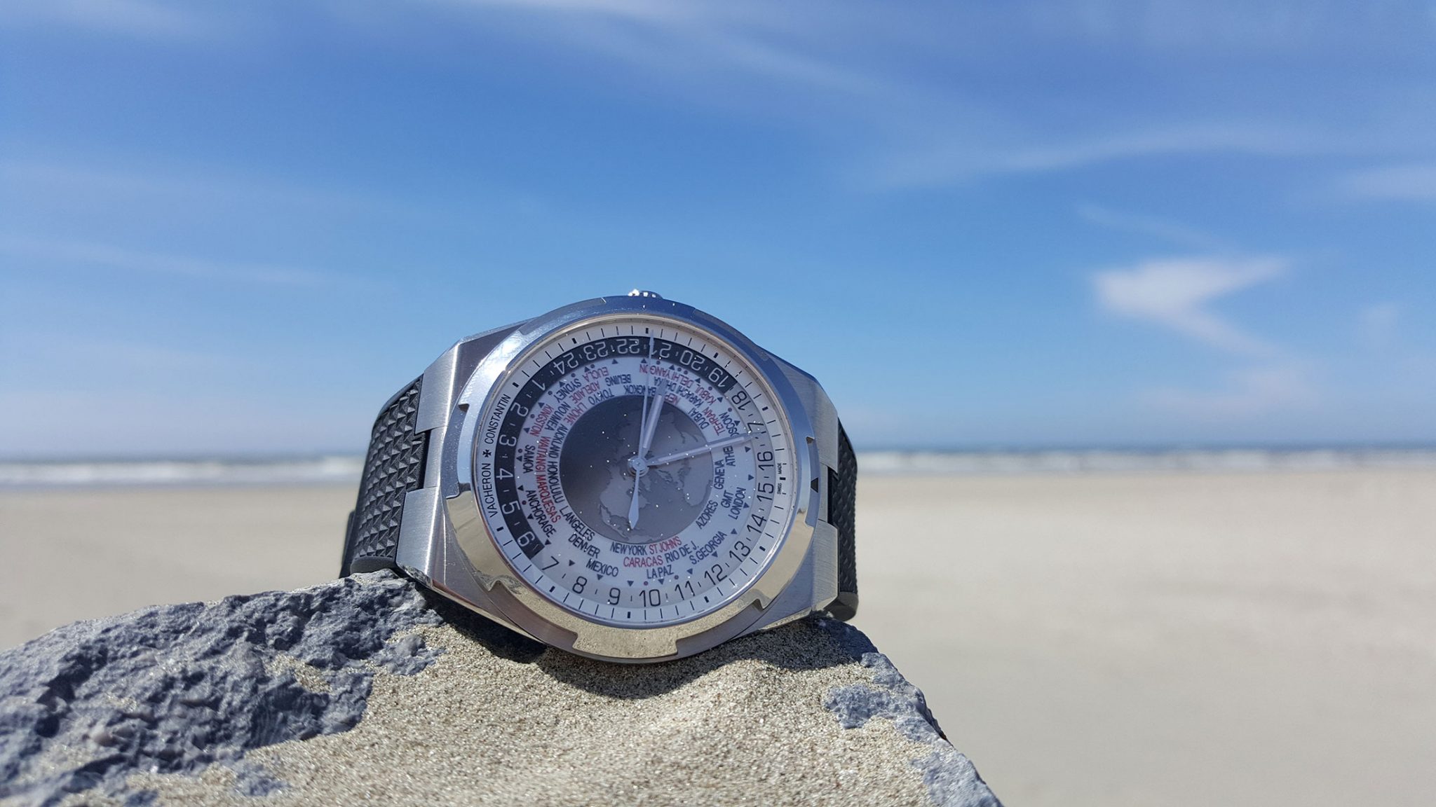 Analog Watch - HD Wallpaper 