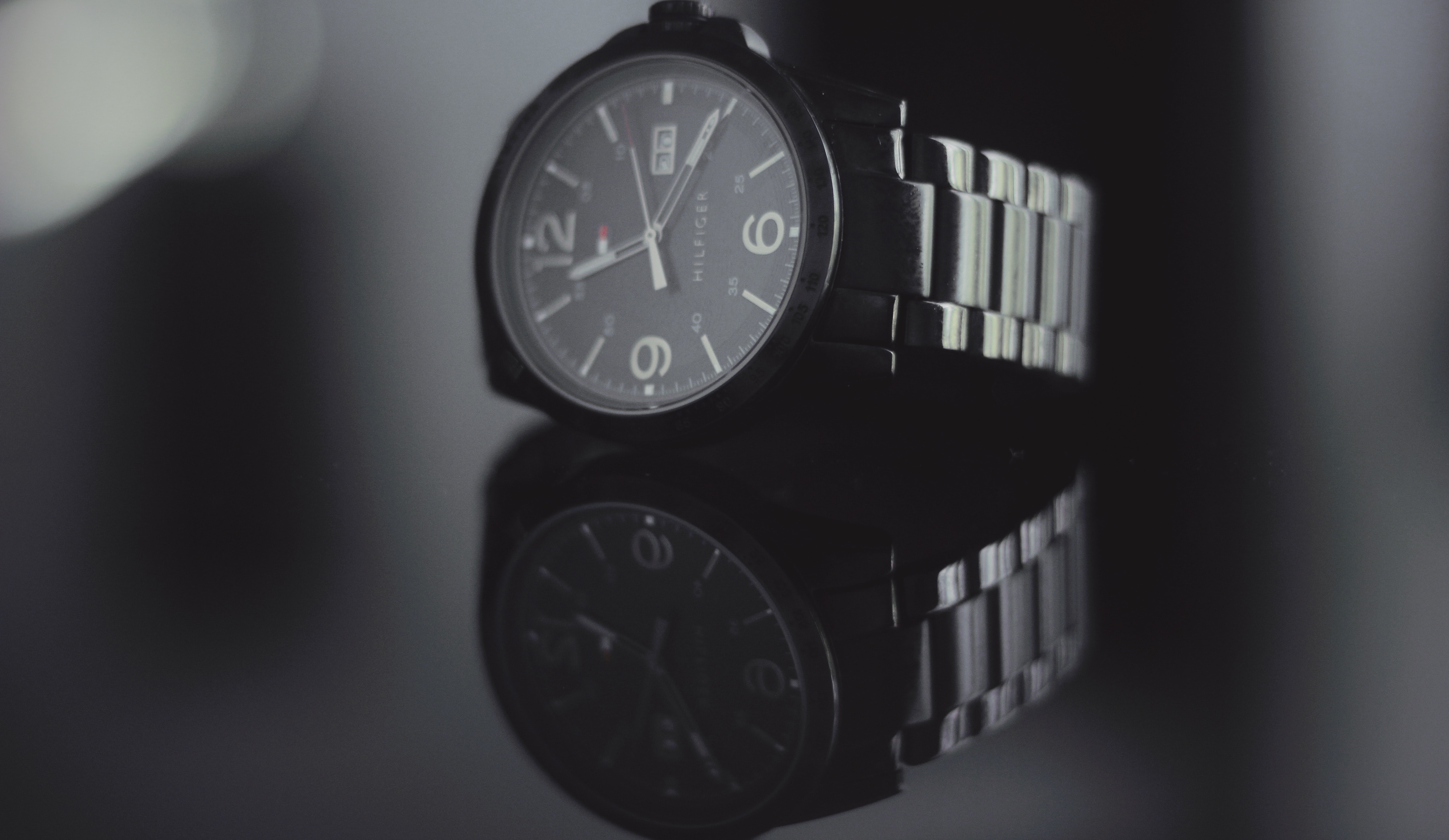 Relógio Preto Papel Parede - HD Wallpaper 